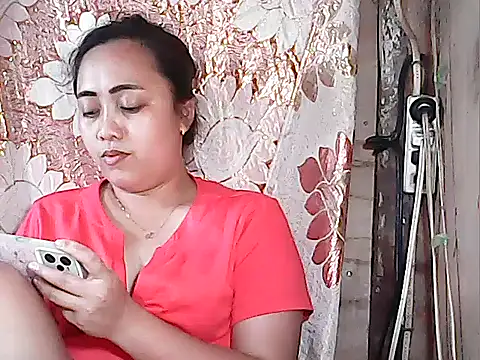 Pinay Chubby20 online show from 10/30/25, 08:12