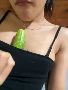 Snapshot of Sayhi_xo chatting on 12/03/25, 10:36 Sayhi xo online show from 12/03/25, 10:36