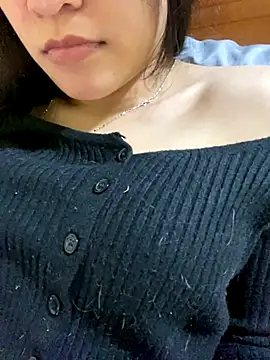 Snapshot of Sayhi_xo chatting on 11/20/25, 03:02 Sayhi xo online show from 11/20/25, 03:02