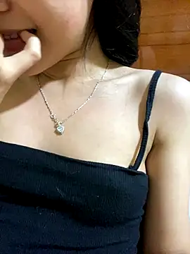 Snapshot of Sayhi_xo chatting on 11/25/25, 10:04 Sayhi xo online show from 11/25/25, 10:04