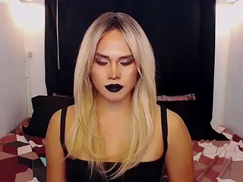 YllanaAltheaXxX online show from 02/15/26, 05:19