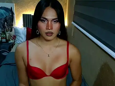 YllanaAltheaXxX online show from 04/16/26, 04:13