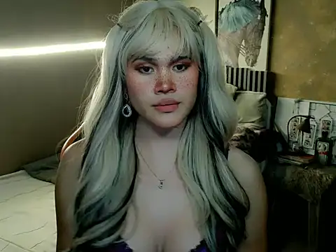 YllanaAltheaXxX online show from 05/10/26, 07:38