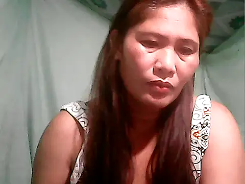 Snapshot of Juicy_69xx chatting on 09/08/25, 07:13 Juicy 69xx online show from 09/08/25, 07:13