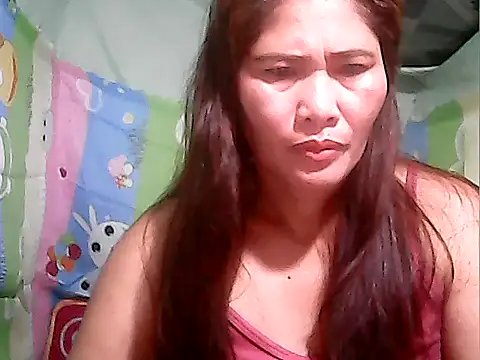 Snapshot of Juicy_69xx chatting on 10/07/25, 06:31 Juicy 69xx online show from 10/07/25, 06:31