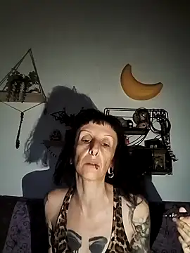 Snapshot of DEALYLITH chatting on 09/25/25, 05:30 DEALYLITH online show from 09/25/25, 05:30