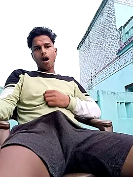 Snapshot of Asish_007 chatting on 09/18/25, 12:02 Asish 007 online show from 09/18/25, 12:02