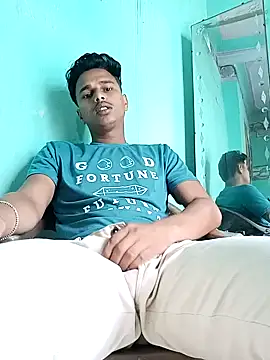 Snapshot of Asish_007 chatting on 09/20/25, 02:27 Asish 007 online show from 09/20/25, 02:27