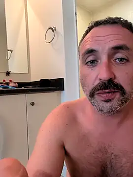 cloudymatt online show from 10/28/25, 06:18