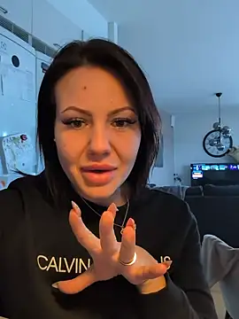 SwedishBaabe online show from 10/09/25, 11:00