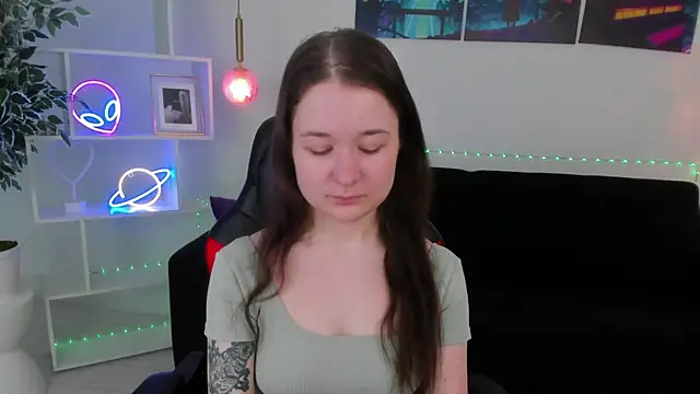 NancyJonson online show from 01/18/26, 03:21