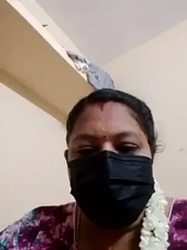 Snapshot of Tamil_jasmine12 chatting on 05/30/26, 01:01 Tamil jasmine12 online show from 05/30/26, 01:01