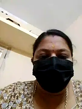 Snapshot of Tamil_jasmine12 chatting on 05/04/26, 01:31 Tamil jasmine12 online show from 05/04/26, 01:31