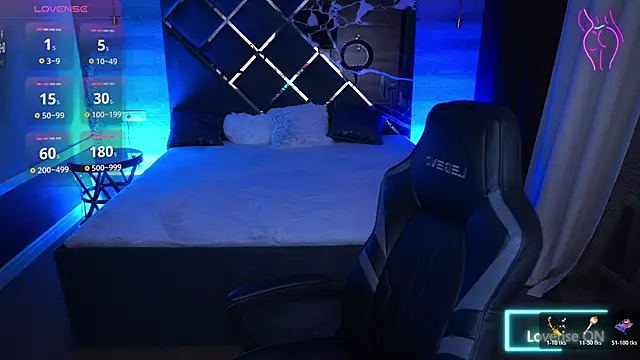 EliseVelour online show from 11/13/25, 03:49