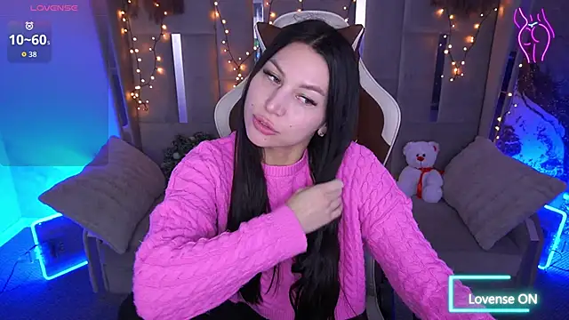 Snapshot of EliseVelour chatting on 02/05/26, 01:51 EliseVelour online show from 02/05/26, 01:51