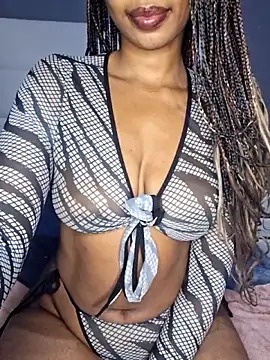 Snapshot of ELAINE_xXxX chatting on 12/22/25, 10:10 ELAINE xXxX online show from 12/22/25, 10:10