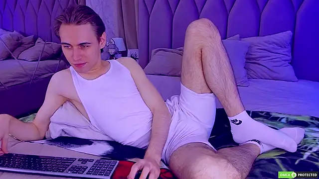 WilliamDyson online show from 10/11/25, 03:07