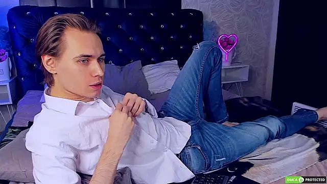 WilliamDyson online show from 11/13/25, 03:21