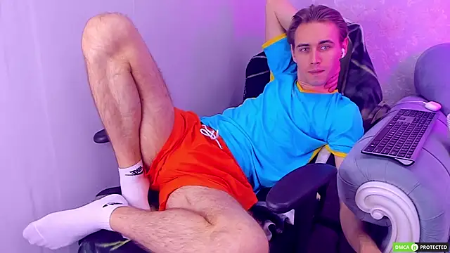 WilliamDyson online show from 10/12/25, 03:08