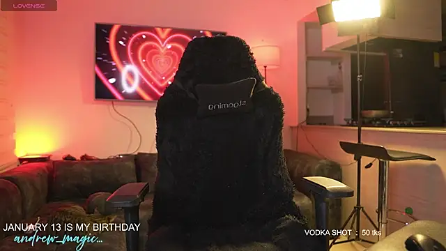 Snapshot of andrea_magic69 chatting on 01/11/26, 05:25 andrea magic69 online show from 01/11/26, 05:25