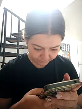 Fernandar2025 online show from 03/28/26, 01:56