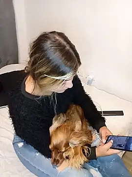 Fernandar2025 online show from 11/25/25, 02:23