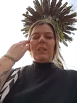 Fernandar2025 online show from 12/15/25, 06:36