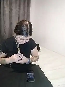 Fernandar2025 online show from 11/08/25, 01:42