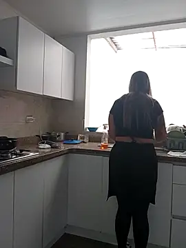 Fernandar2025 online show from 12/17/25, 06:46