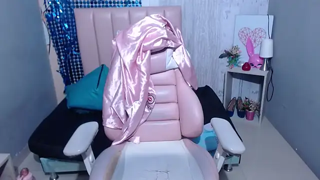 Cary Addisson online show from 10/20/25, 01:00