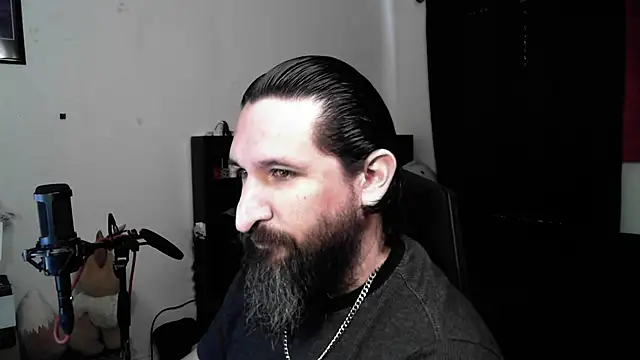 DevilPup75  online show from 04/28/26, 01:59