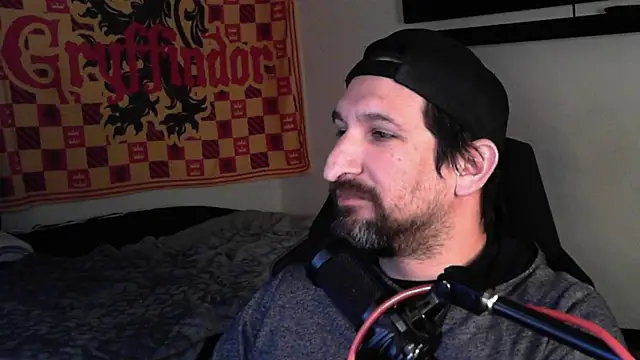 DevilPup75  online show from 10/06/25, 03:51