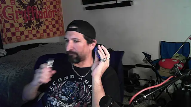 DevilPup75  online show from 10/27/25, 04:24