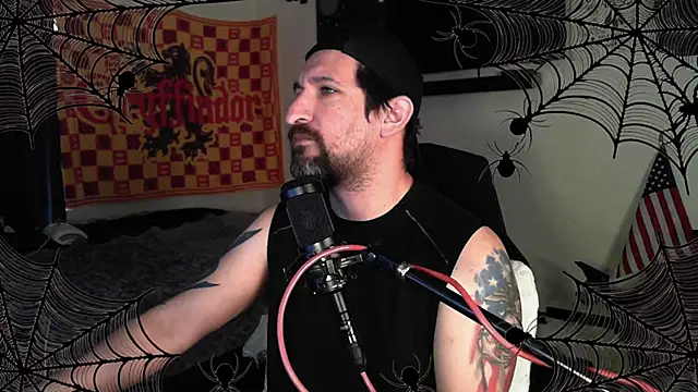 DevilPup75  online show from 10/05/25, 03:47