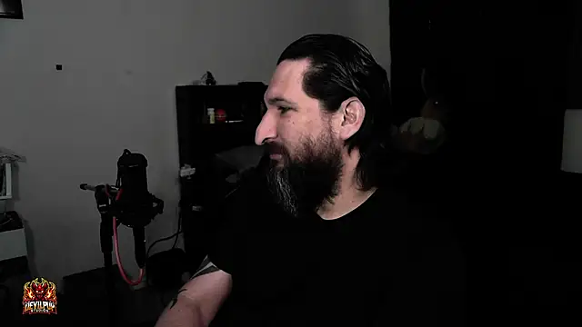 DevilPup75  online show from 04/21/26, 12:56