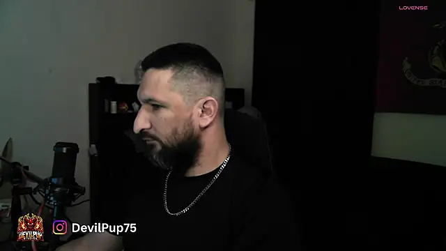 DevilPup75  online show from 05/26/26, 06:44