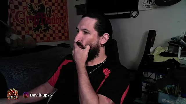 Snapshot of DevilPup75_ chatting on 03/24/26, 03:17 DevilPup75 online show from 03/24/26, 03:17