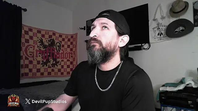 Snapshot of DevilPup75_ chatting on 02/13/26, 03:06 DevilPup75 online show from 02/13/26, 03:06