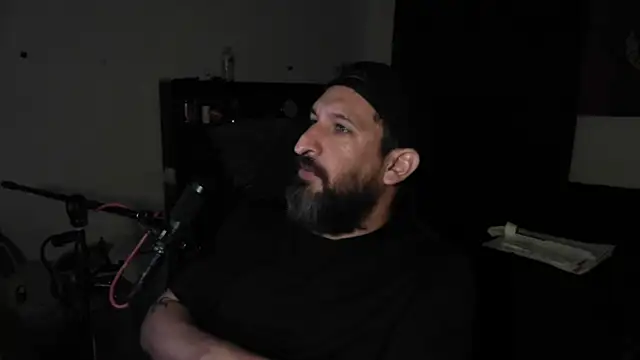 DevilPup75  online show from 06/24/26, 01:37