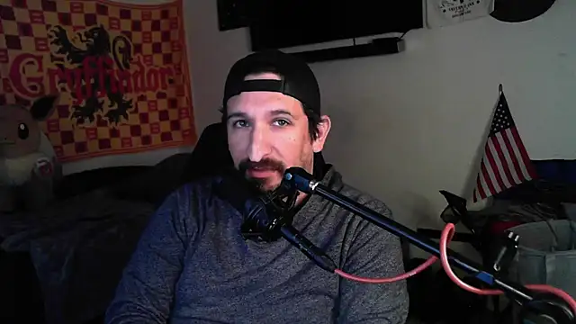 DevilPup75  online show from 10/04/25, 03:19