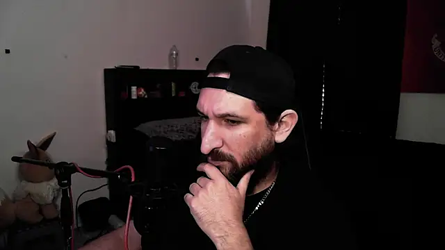 DevilPup75  online show from 05/04/26, 07:17