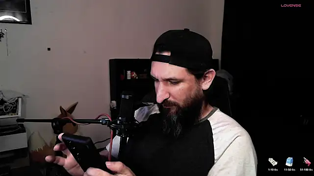 DevilPup75  online show from 05/05/26, 07:22
