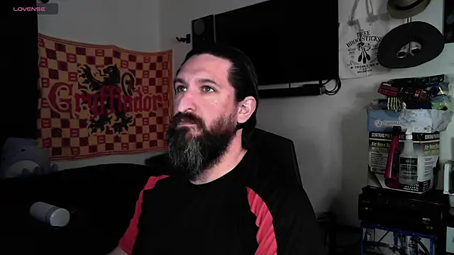 Snapshot of DevilPup75_ chatting on 04/04/26, 04:08 DevilPup75 online show from 04/04/26, 04:08