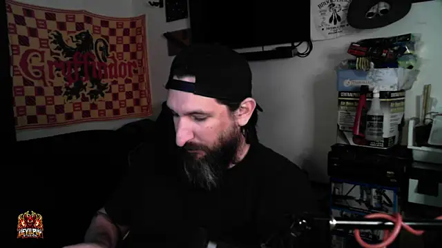 Snapshot of DevilPup75_ chatting on 04/13/26, 11:14 DevilPup75 online show from 04/13/26, 11:14