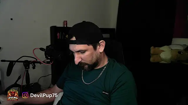 DevilPup75  online show from 07/12/26, 04:13