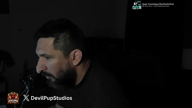 DevilPup75  online show from 06/12/26, 04:43