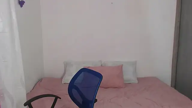 Tiiana online show from 09/14/25, 10:43