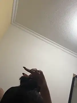 Valen1800 online show from 11/22/25, 12:10