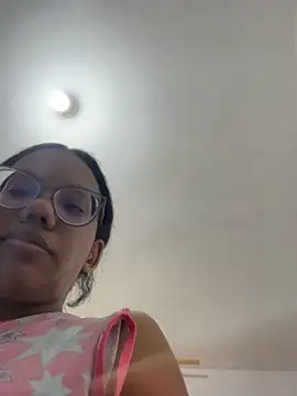 Valen1800 online show from 11/27/25, 02:01