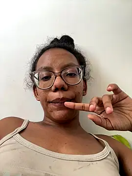 Valen1800 online show from 12/04/25, 06:51